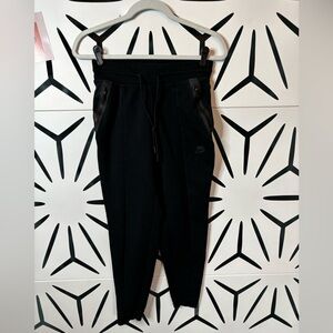 Nike Women’s Black Joggers Size XS